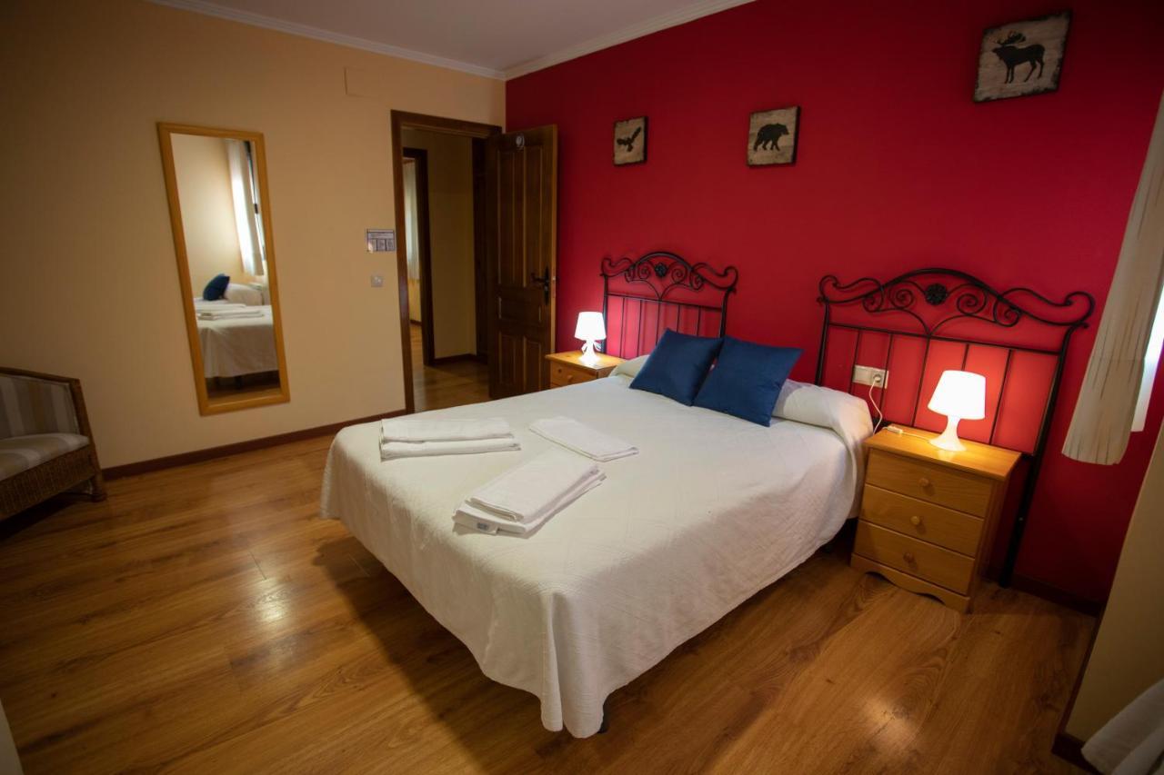 Alojamiento Turistico "El Torreon" Pension Fresneda de la Sierra Buitenkant foto