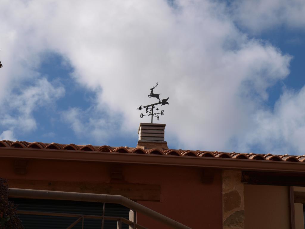 Alojamiento Turistico "El Torreon" Pension Fresneda de la Sierra Buitenkant foto